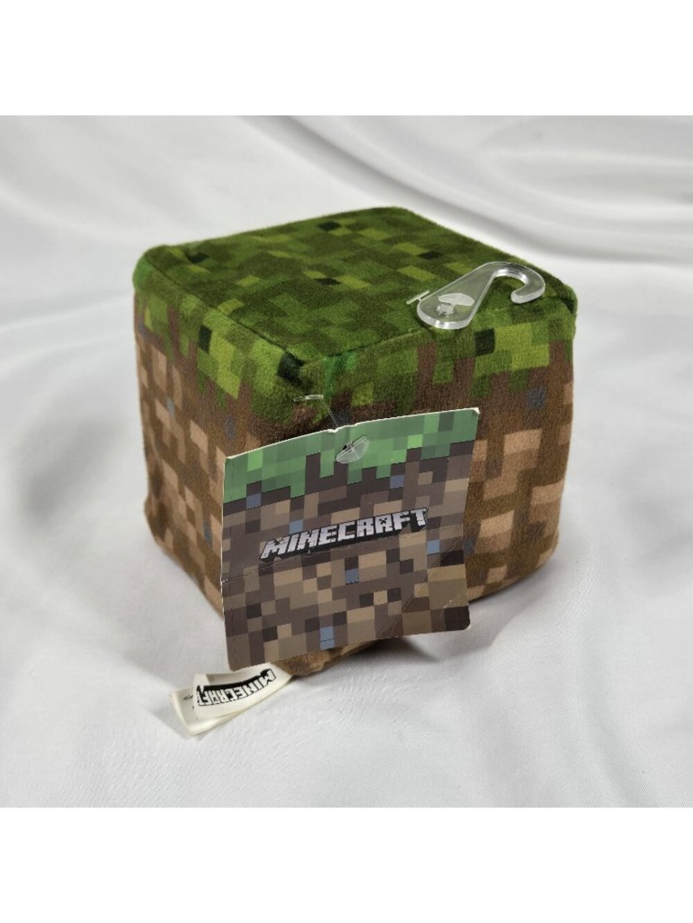 NWT Minecraft Grass Plush Cubes 5" Stuffed Toys Dolls Mojang Jinx Video Game
